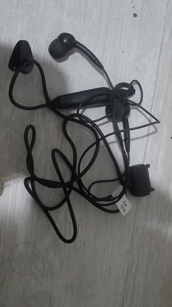 Nokia 7210 kulaklik