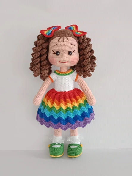 Gökkuşağı Kıvırcık Saçlı Yeşil Ayakkabılı Karnaval Bebek Amigurumi Organik Oyuncak - 1