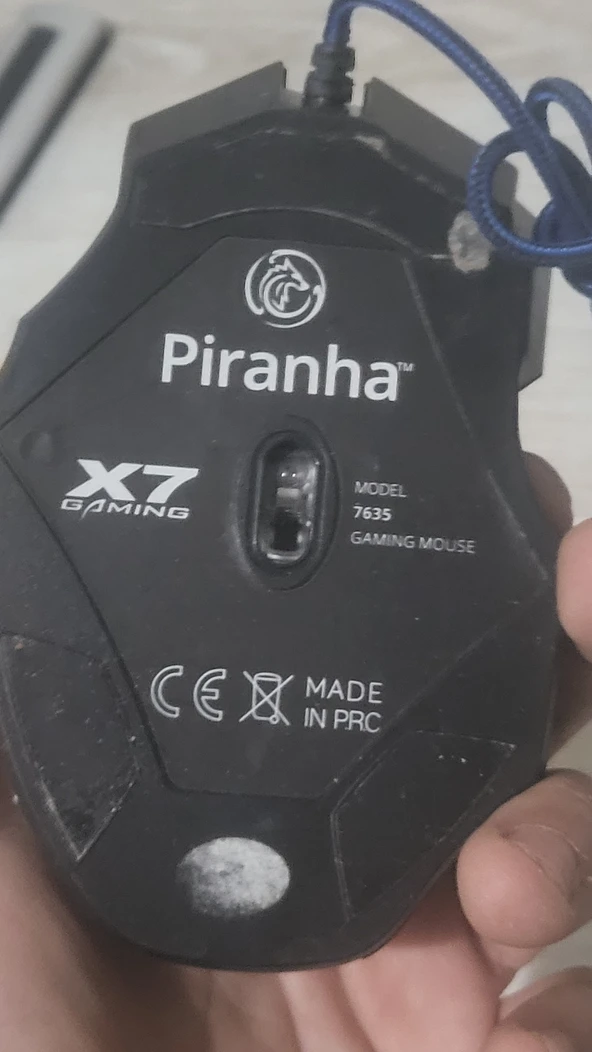 Piranha x7 oyuncu mouse ikinci el 7 tuşlu rgb ledli - 3
