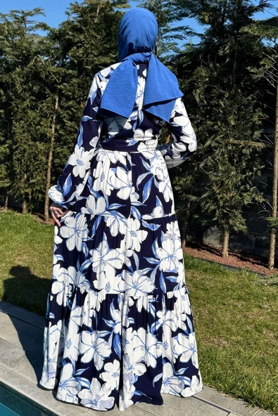 Beyaz Çiçekli Elbise - 9