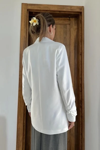 Ekru Kol Ucu Büzgülü Atlas Ceket - 3