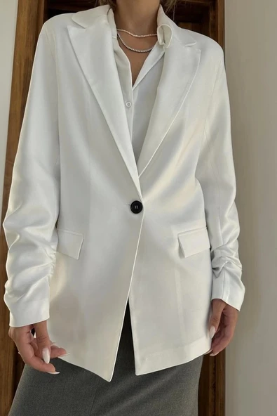 Ekru Kol Ucu Büzgülü Atlas Ceket - 2