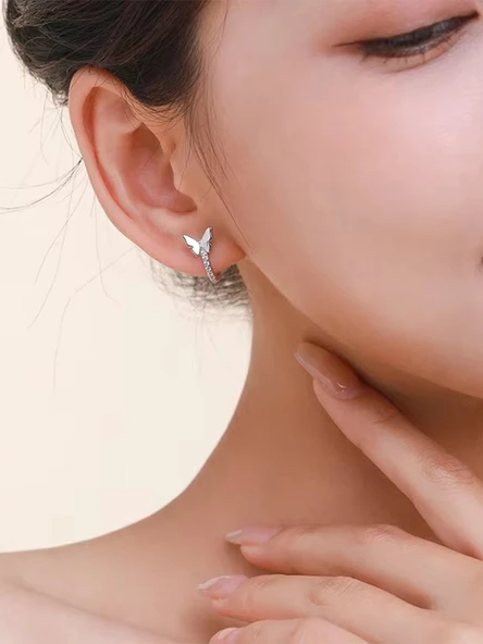 Timeless Series Zarif Kelebek Tasarım J Model Gümüş Kadın Küpe - Resim 2