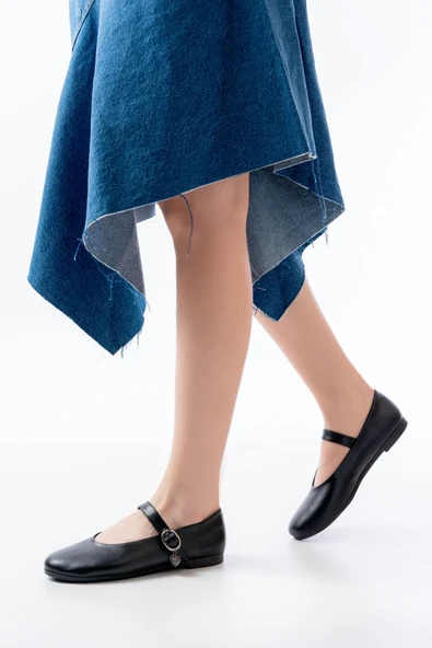 İNF-324 Siyah Baretli Tokalı Günlük Kadın Babet - 2