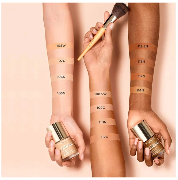 Clarins Skin Illusion Velvet - Doğal Bitişli Nemlendirici Fondöten 105N - 3