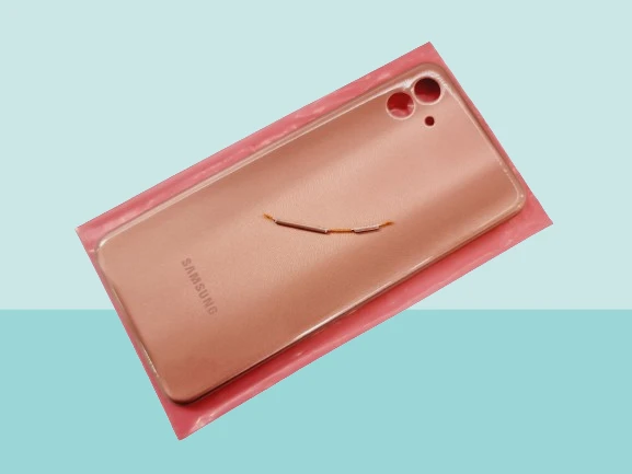 Samsung Galaxy A04 Uyumlu FULL KASA Arka Kapak Batarya Kapağı - GOLD