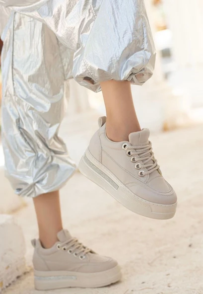 Pabucmarketi Bej Suni Deri Bağcıklı Kadın Sneaker Ayakkabı ürün görseli