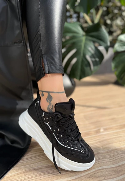 Pabucmarketi Siyah Suni Deri Bağcıklı Kadın Sneaker Ayakkabı