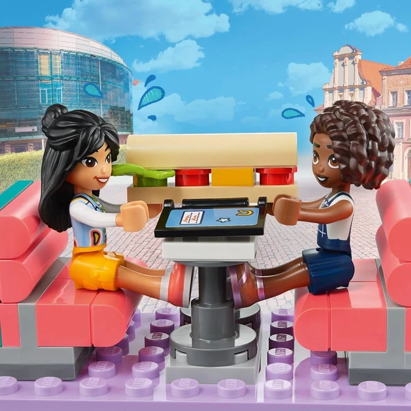 LEGO ® Friends Heartlake Şehir Merkezi Restoranı 41728 - 6 Yaş ve Üzeri için Yapım Seti (346 Parça) - 3