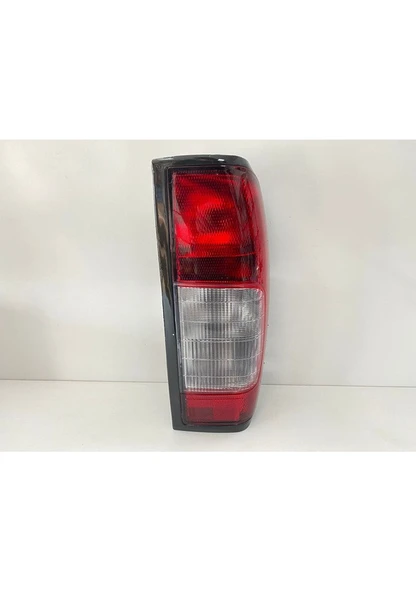Nissan SKYSTAR D22 Pickup 1998-2012 Stop Lamba SAĞ YOLCU  TARAF ARKASI ürün görseli 1