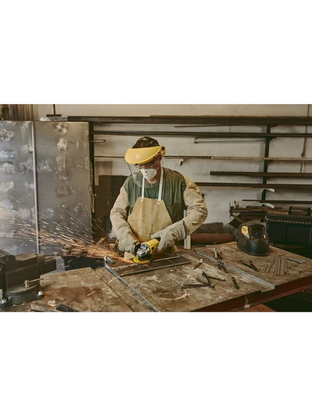 DEWALT STGS9115 900W 115MM AVUÇ TAŞLAMA - 3