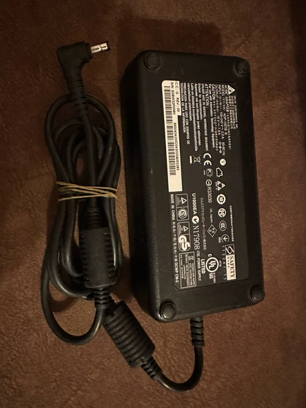 Orijinal Asus ADP-150TB B 19V 7.9A Notebook Adaptör Şarj Aleti  2.EL KULLANILMIŞ