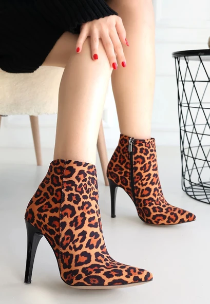 Blan Zebra Saten Topuklu Bot ürün görseli 1