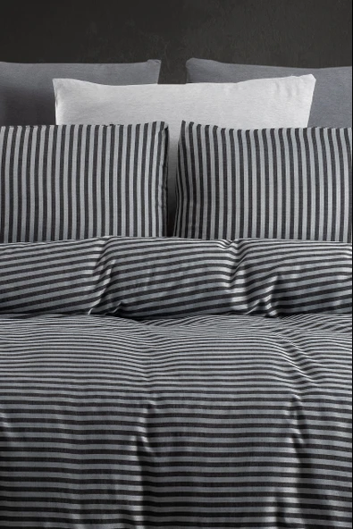 Çift Kişilik Nevresim Seti - Siyah (Çarşafsız) - 2