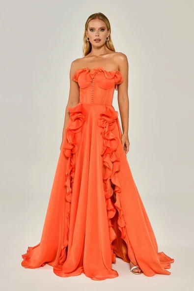 Alfa Beta Straplez Fırfırlı Çift Yırtmaçlı Şifon Uzun Abiye Elbise - 7