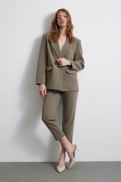 Önü Pensli Skinny Kumaş Pantolon Haki - Resim 2