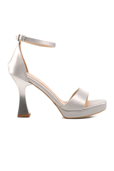 Aspor Gümüş Saten İnce Topuk Kadın Topuklu Sandalet
