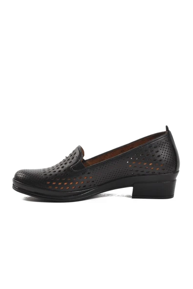 Aspor Siyah Hakiki Deri Ortopedik Kadın Düz Rahat Günlük Ayakkabı - Resim 2