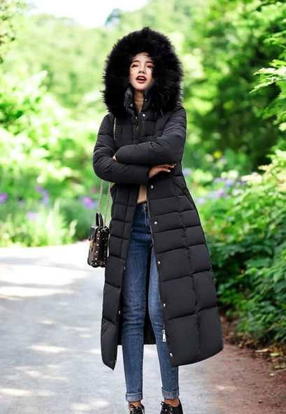 Kışlık Uzun Kürklü Kapüşonlu Kadın Şişme Mont ürün görseli