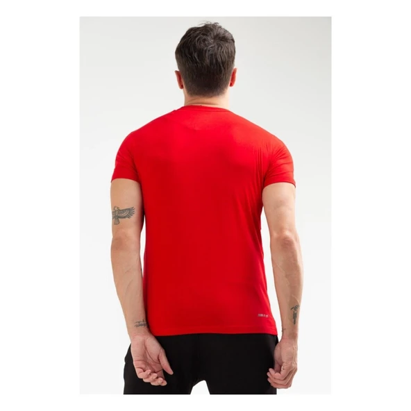 Umbro Kırmızı Erkek Tişört Jax T Shirt - 4