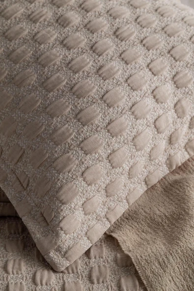 Apricitas HOME Çift Kişilik Tımeless Set Trona Beıge - Yatak Ortusu - 2