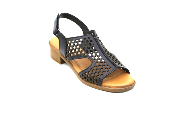 Castle Black 45218 Kadın Sandalet ürün görseli