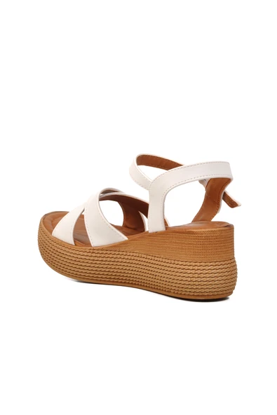 Aspor Beyaz Kadın Düz Sandalet - Resim 4