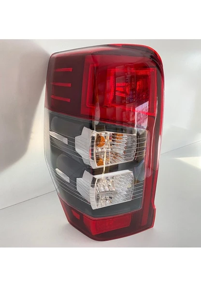 Mitsubishi L200 Stop Lambası SOL ŞÖFÖR  TARAF LEDLİ 2019-SONRASI