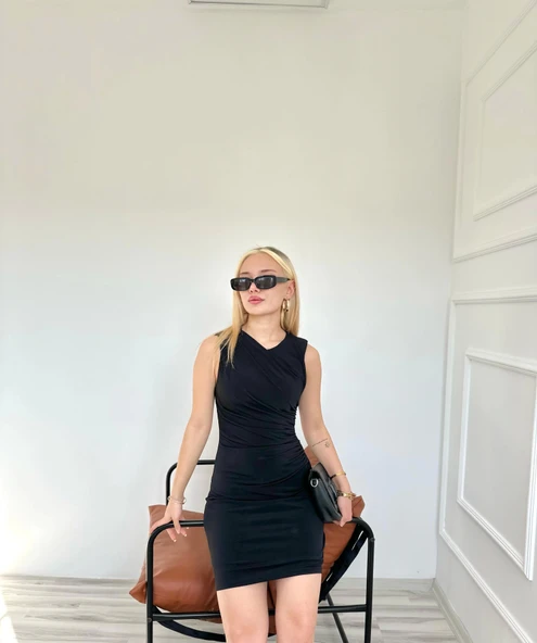 Kadın Büzgülü Elbise Siyah - Resim 2