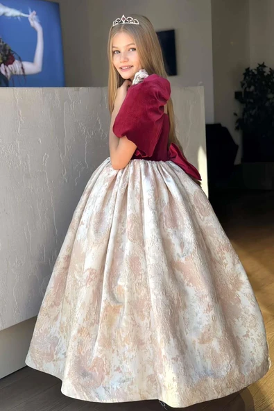 Kız Çocuk Omuzları Gül Detaylı Balon Kollu Eteği Kabartma Detaylı Kadife Uzun Bordo Abiye - Resim 9