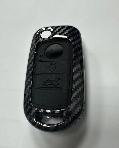 Fiat Egea Siyah Karbon Anahtar Kılıfı Modellere (3 TUŞLU) ürün görseli