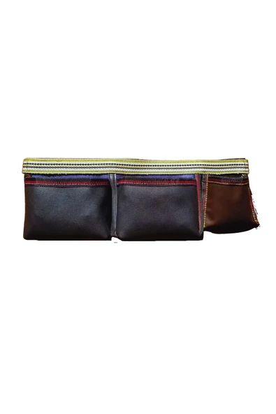 ÇİVİ ÖNLÜĞÜ DERİ 3 GÖZLÜ (SİYAH)