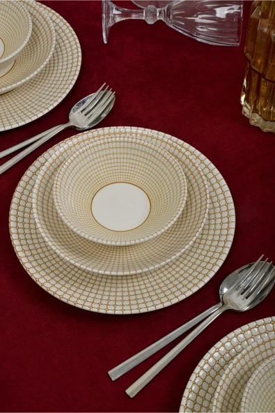 Farika Porselen Petek 18 Parça 6 Kişilik Porselen Yemek Takımı