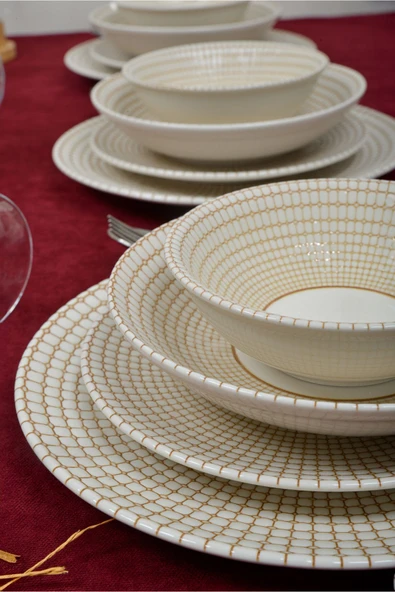 Farika Porselen Petek 24 Parça 6 Kişilik Yemek Takımı