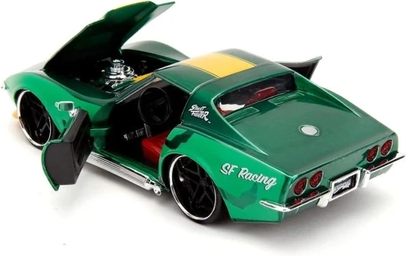 Street Fighter 1:24 1969 Chevrolet Corvette Stingray ZL1 ve Cammy Figürü - 3