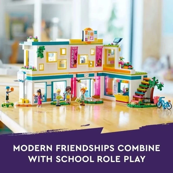 LEGO Friends Heartlake Uluslararası Okul Oyun Seti 41731 - 2