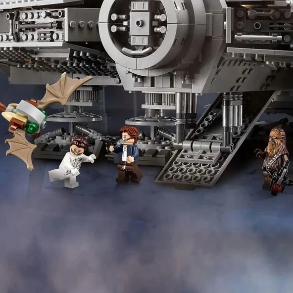 LEGO Star Wars 75192 Millennium Falcon - 11