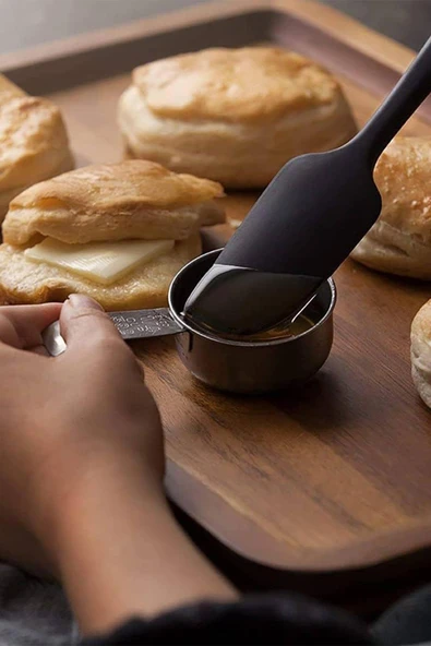 6lı Takım Yanmaz Yapışmaz Mutfak Pasta Slikon Yumurta Fırçası Kaşık Bıçak Spatula Seti - 2