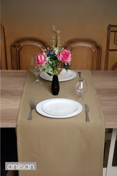 Leke Tutmaz Kahverengi Runner – Dayanıklı ve Kolay Temizlenebilir Şık Masa Örtüsü Seçenekleri