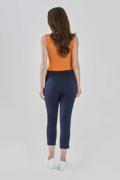 Tolga Saraçoğlu Minimalist Crop Kadın Pantolon - Yüksek Bel, Günlük Stil - 4