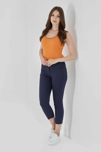 Tolga Saraçoğlu Minimalist Crop Kadın Pantolon - Yüksek Bel, Günlük Stil - 2