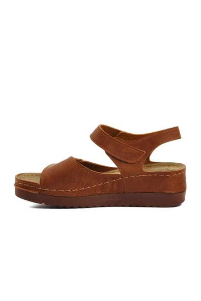 Ayakmod Taba Kadın Yüksek Taban Sandalet 07-109 RR Z - 2