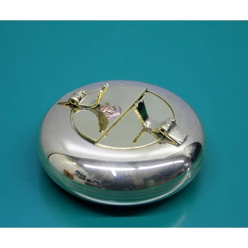 Pirinç Kapaklı Küllük Model 2 ürün görseli