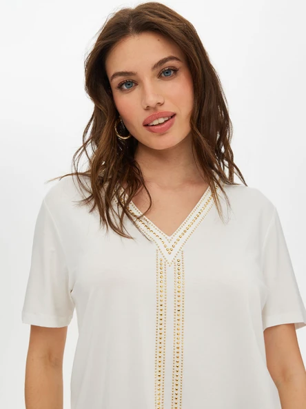 Faik Sönmez Minimalist V Yaka Oversize Tişört - Kısa Kol - 11