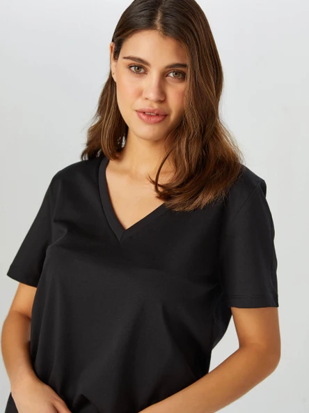 Faik Sönmez Minimalist V Yaka Kısa Kol Kadın T-Shirt - Günlük Şıklık - 12