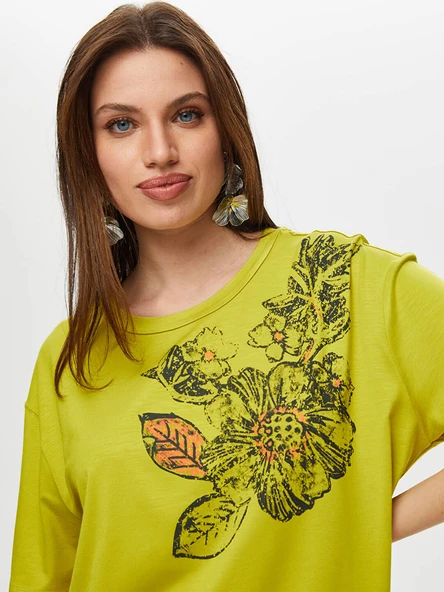 Faik Sönmez Kadın Çiçek Baskı Detaylı Yuvarlak Yaka Kısa Kol T-Shirt - 5