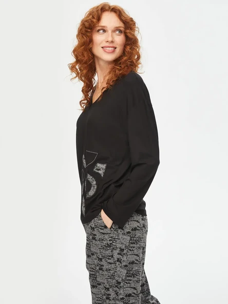 Faik Sönmez Oversize V Yaka Uzun Kol Minimalist Kadın T-Shirt - Rahat ve Şık - Resim 4