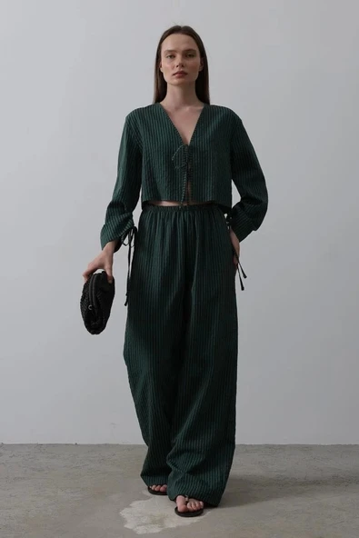 Önü Bağlamalı Crop Takım - Yeşil - Resim 2