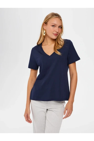 Faik Sönmez Minimalist V Yaka Kısa Kol Kadın T-Shirt - Günlük Şıklık