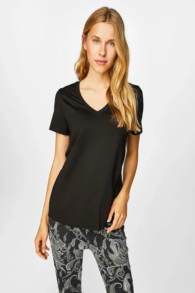 Faik Sönmez Minimalist Oversize V Yaka Kadın T-Shirt - Kısa Kol - Resim 3